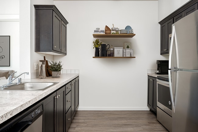 Photo - Alderbrook Apartments