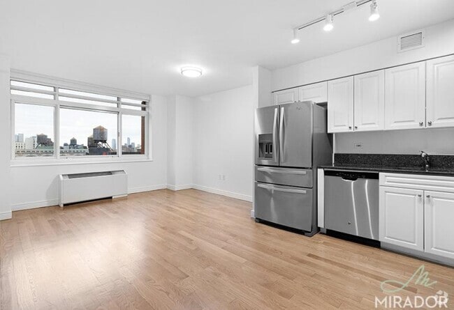 Building Photo - 0 bedroom in New York NY 10010 Unit 1907 Rental