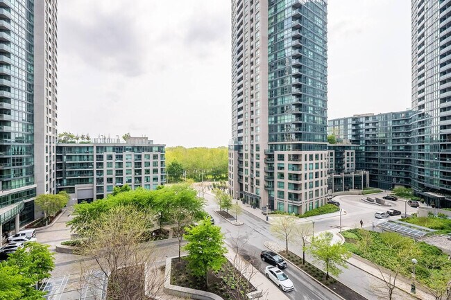 Photo - 215 Fort York Blvd Unit ID1037053P