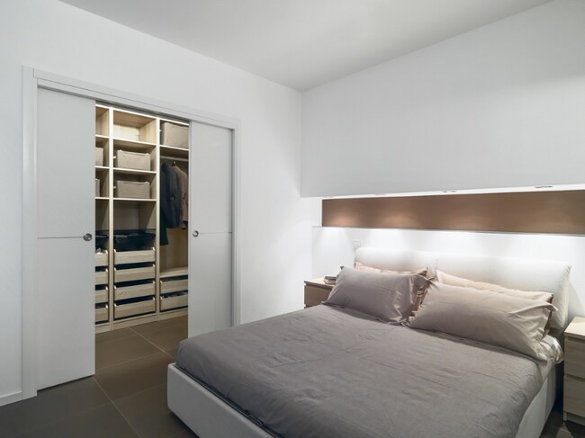 509 N State St Unit 2403