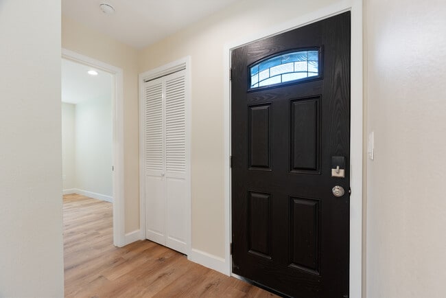 Photo - 2447 29th St