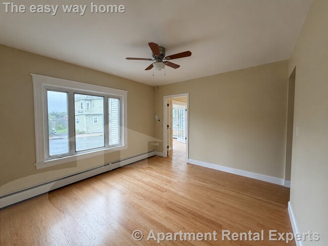 108 Vernon St