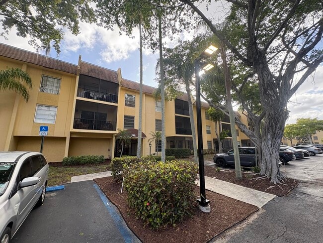 Photo - 460 NW 20th St Unit 1100