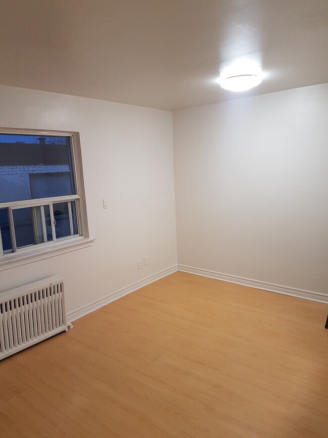 Photo - Beautiful studio available for rent Unit 7