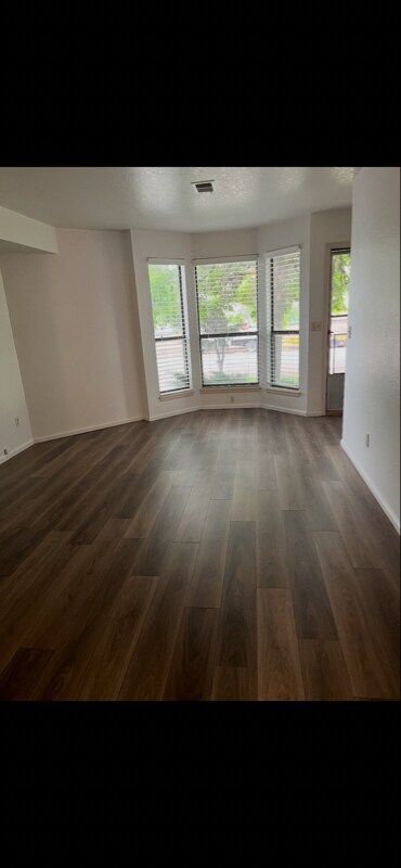 Photo - 5275 Columbine Ln