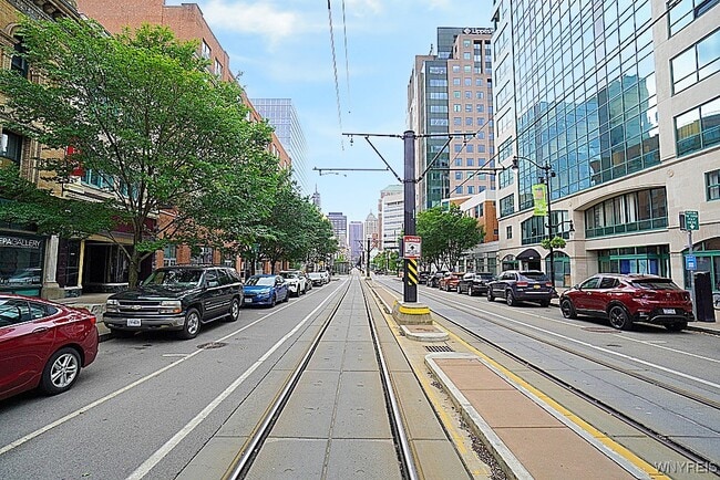 Photo - 600 Main St