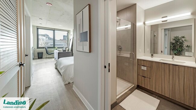 Photo - 4611 N Broadway Unidad 225