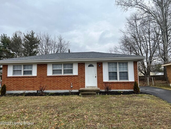 Building Photo - 6115 Red Spruce Dr