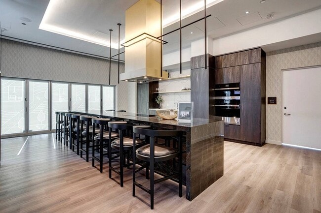 Photo - Citizen on Jasper