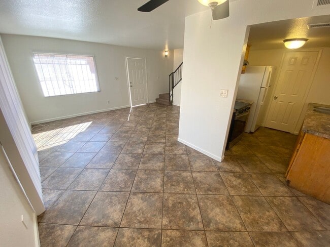 Photo - 3 Bedroom 1 Bathroom in Hallcraft Villas