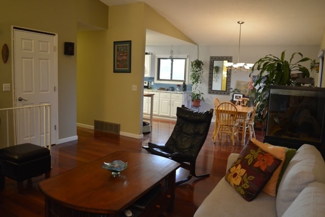Building Photo - 2246 Oregon Ct Rental