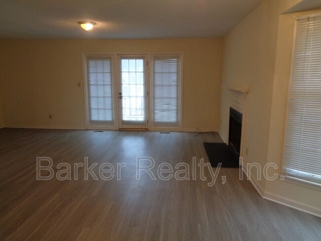 Photo - 8031 Perry Creek Rd