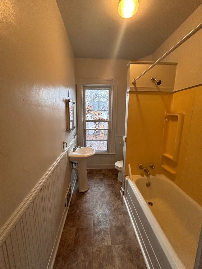 Photo - 2329 S Harrison St Unit 122 W Taber