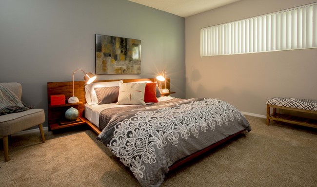 Photo - Emerald Hills