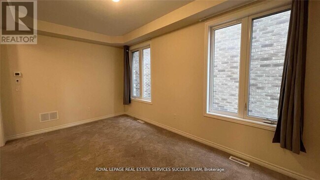 Photo - 1915 Douglas Langtree Dr