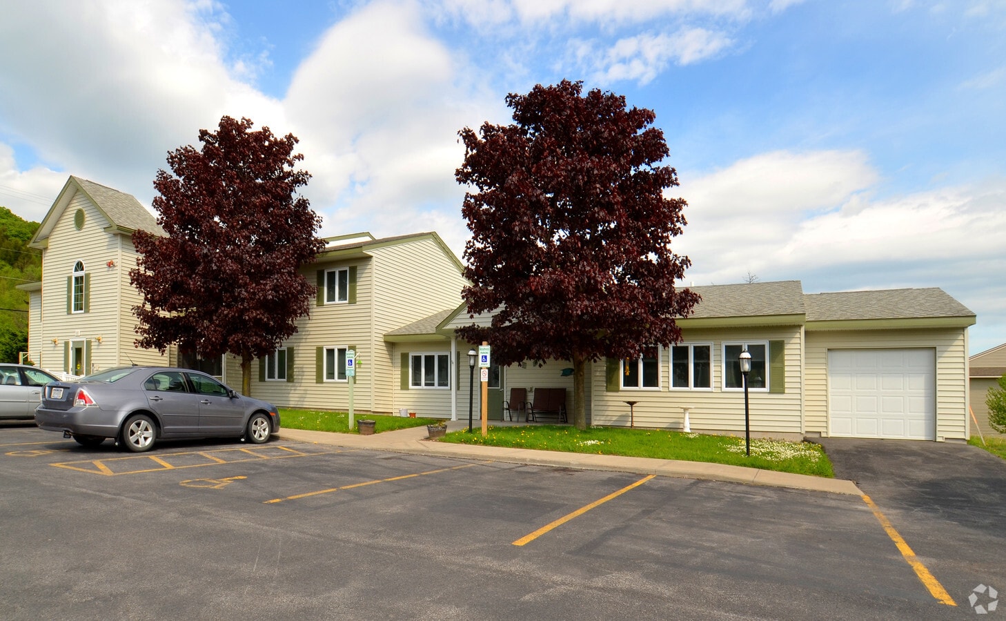 Photo - Cedar Street Apartments