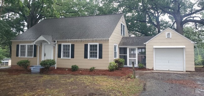 Building Photo - 1354 Westbrook Plaza Dr