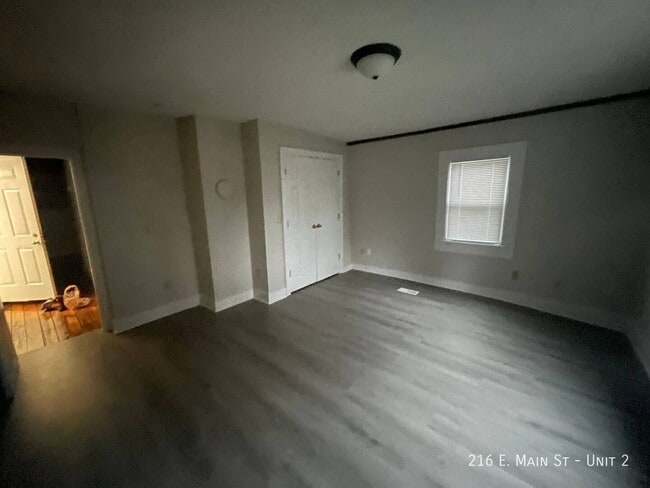 Photo - 216 E Main St Unit 2