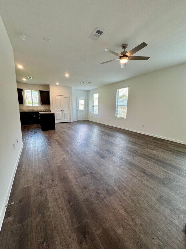 15357 Dapple Blf Ln