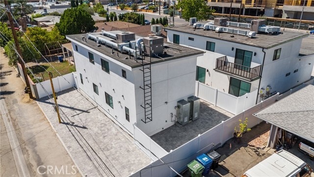 Photo - 11140 Woodley Ave Unit 1/4