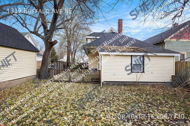 Building Photo - 1319 Buffalo Ave NE Rental
