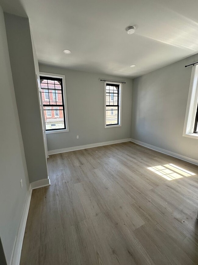 Photo - 1428 Wolf St Apartment Unit 2F