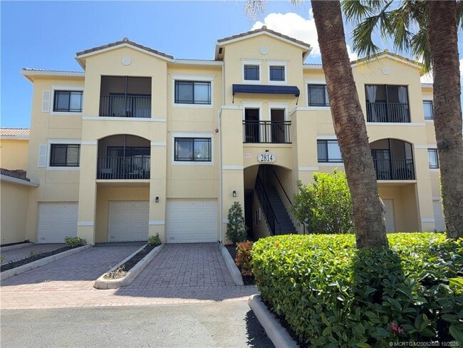 Building Photo - 2814 Grande Pkwy Unit 201