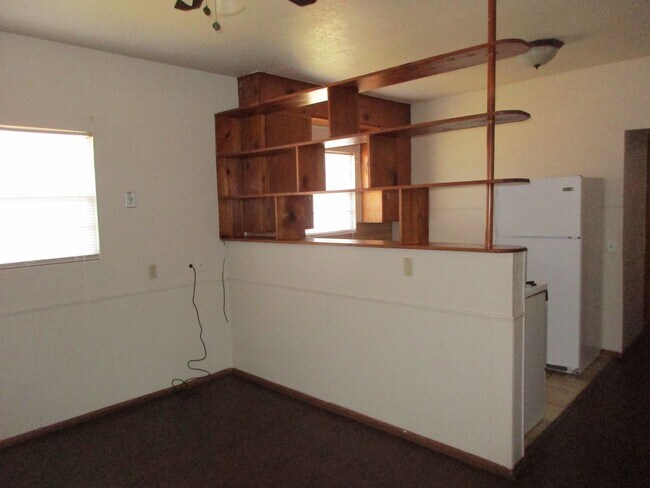 Photo - 1 bedroom duplex Across St.from SWOSU