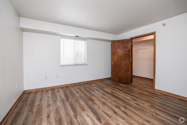 3BR, 2BA - The Oak/1,273 SF