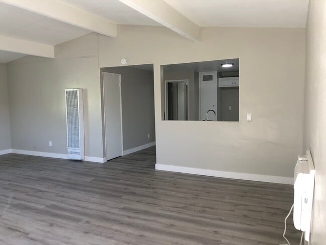 Photo - 331 E. Wakefield Ave.