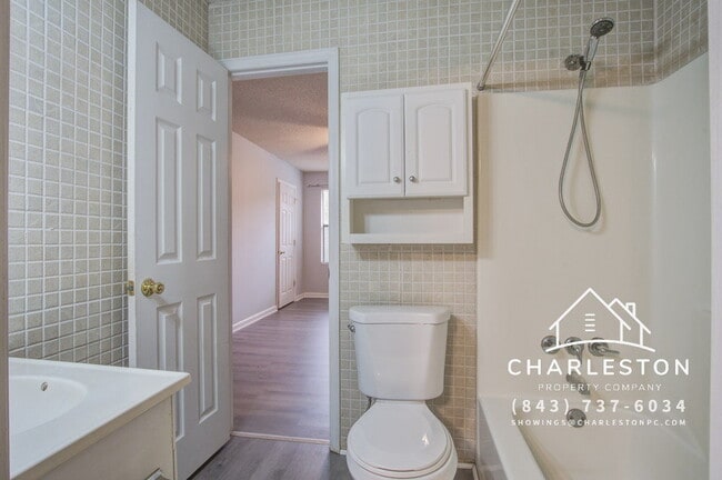 Photo - 6280 Lucille Dr Unit D