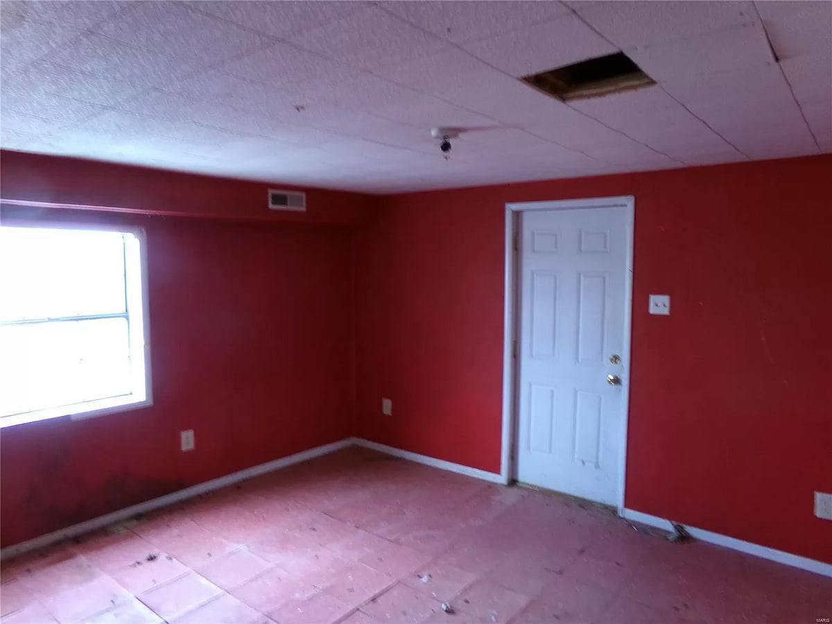 Photo - LEADWOOD - 1 bedroom home in Town - $298.37 MONTH / $499 DOWN