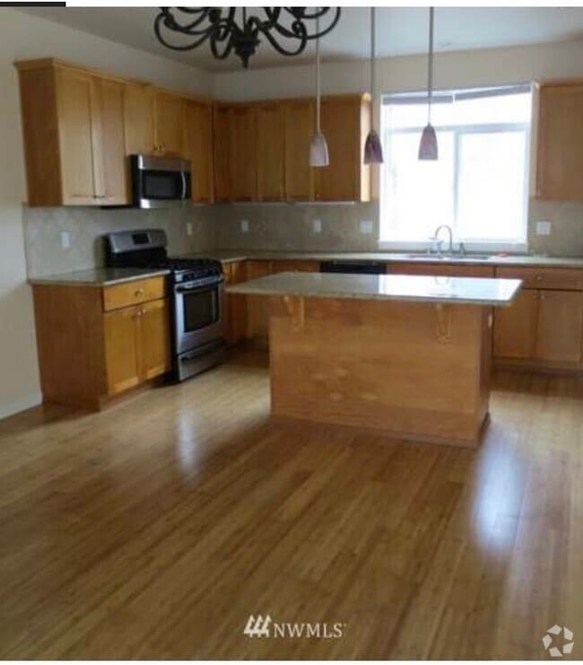 Building Photo - 11118 Paine Field Way Rental