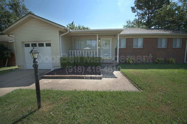 Photo - 2713 S Norwood Ave