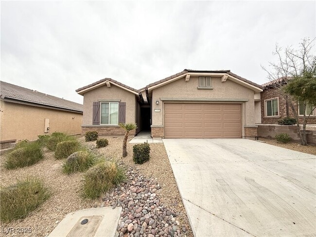 Building Photo - 2600 Bechamel Pl