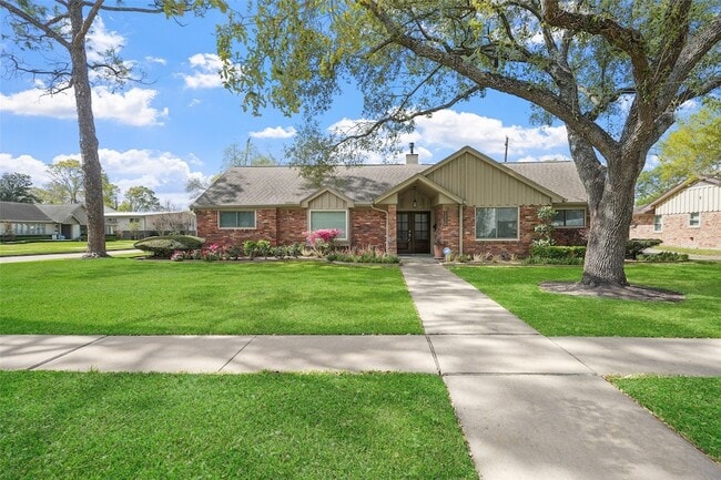 Photo - 5058 Yarwell Dr House