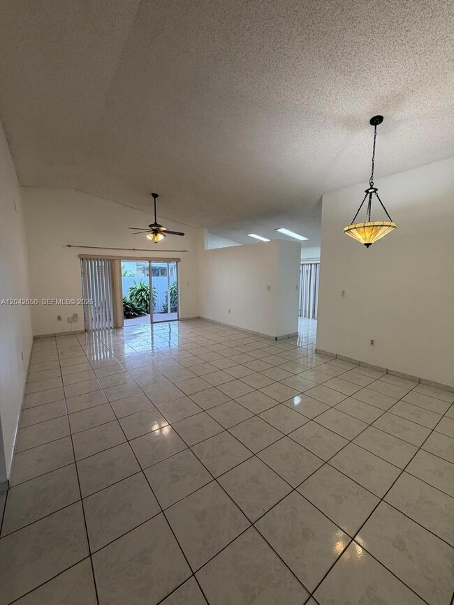 Photo - 19058 NW 77th Pl