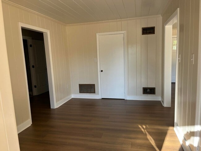 Photo - Large country home on private acreage