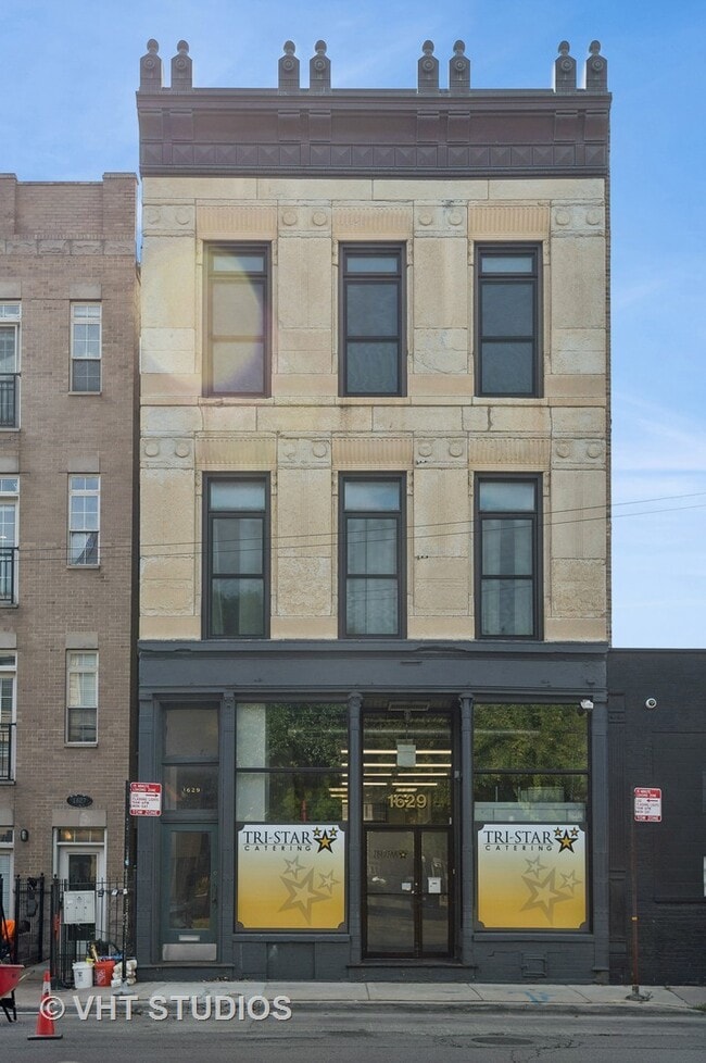 Building Photo - 1629 W Grand Ave