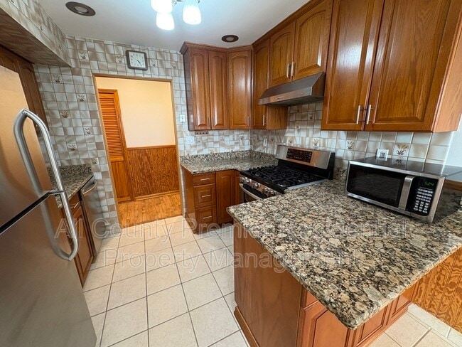 Photo - 409 Hidden Village Dr