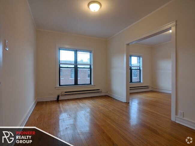 Building Photo - 813 W Waveland Ave Unit 819-N3 Rental