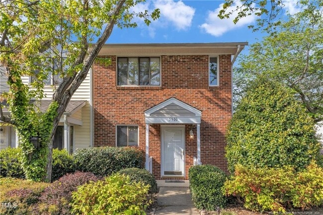 Building Photo - 5900 Shady Grove Cir Rental