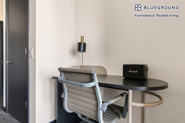 Photo - 1647 N Milwaukee Ave Unidad FL4-ID1386