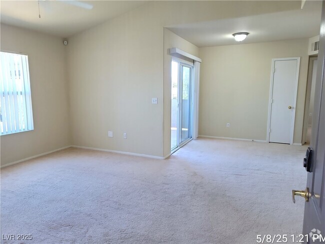 Building Photo - 7255 W Sunset Rd Unit 2089 Rental