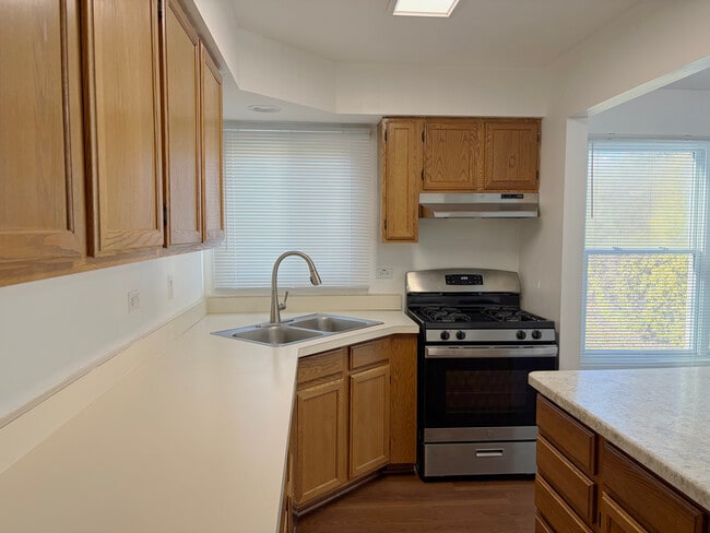 Building Photo - 241 E Palatine Rd Unit 201