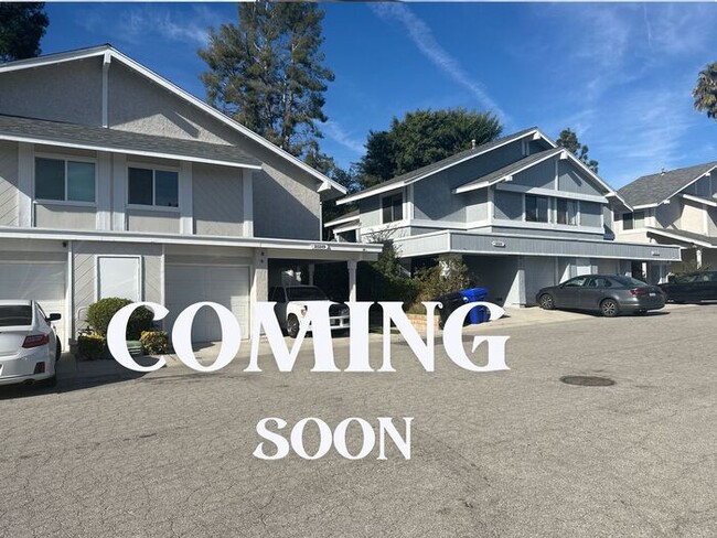 Welcome Home to your 3 bed 2.5 bath townho... - Welcome Home to your 3 bed 2.5 bath townho...