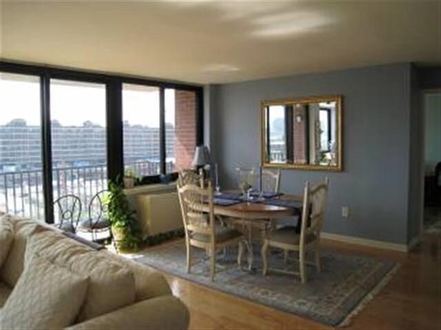Photo - 700 Grove St Unit 9H