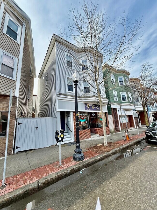 Photo - 724 Cambridge St Unit 2