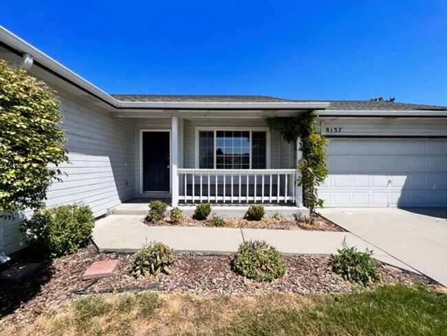 Photo - 8137 Waterfowl Ave