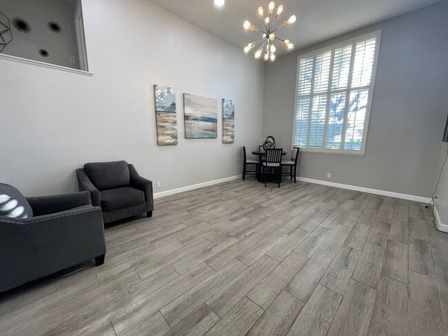 Photo - Beatuiful East Ridge Home